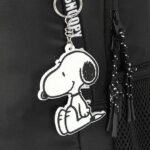MOCHILA ESCOLAR SNOOPY PEANUTS | PRETA | COM CHAVEIRO - XERYUS - Imagem 12